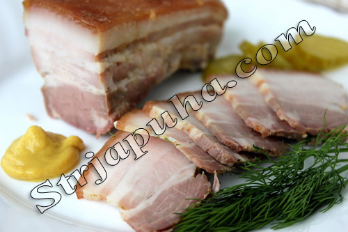 Сало, варёное в пакете (кульке) с чесноком